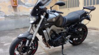 Yamaha MT-09 (2013 - 15) usata