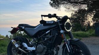 Husqvarna Svartpilen 401 (2020) usata
