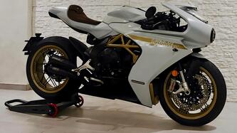 MV Agusta Superveloce 800 S (2021 - 25) usata