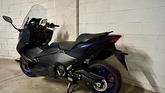 Yamaha T-Max 560 (2022 - 24) usata