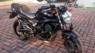 Yamaha FZ6 (2004 - 07) usata