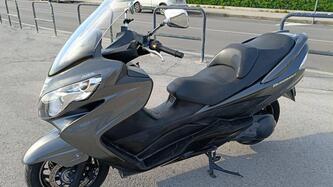 Suzuki Burgman AN 400 ABS (2010 - 13) usata