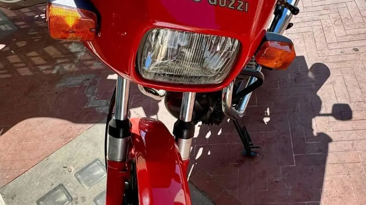 Moto Guzzi   (5)