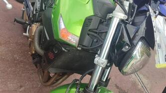 Suzuki GSR 600 (2006 - 11) usata