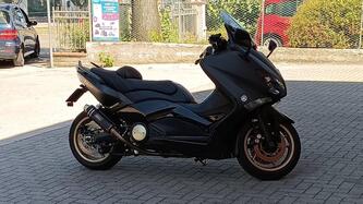 Yamaha T-Max 530 Black Max (2012 - 14) usata