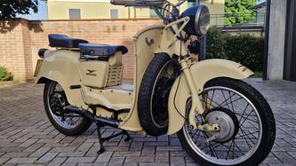 Moto Guzzi Galletto 192 epoca