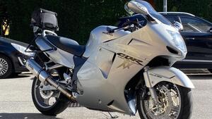Honda CBR 1100 XX  (2001 - 06) 