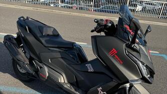 Kymco AK 550 Premium (2023 - 25) usata