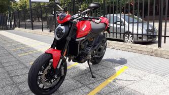 Ducati Monster 937 + (2021 - 25) usata