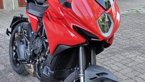 MV Agusta Turismo Veloce 800 Rosso (2021 - 23) 