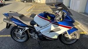 Honda VFR 800 (2006 - 13) 