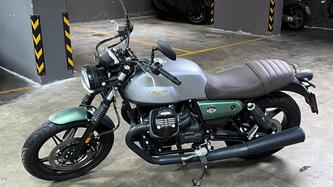Moto Guzzi V7 Stone Centenario (2021 - 22) usata