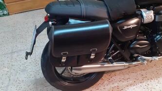 Triumph Street Twin 900 (2017 - 18) usata