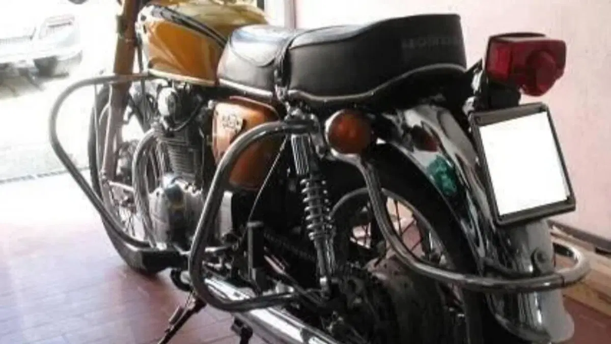 Honda   (6)