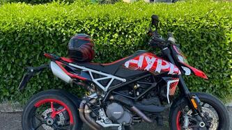 Ducati Hypermotard 950 RVE (2022 - 25) usata