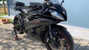 Yamaha YZF R6 (2006 - 07) 