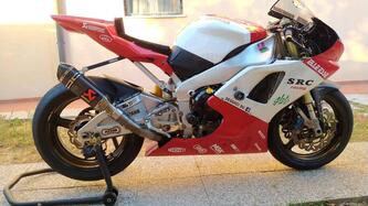 Yamaha YZF R1 (2000 - 01) usata