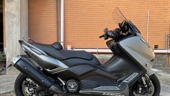Yamaha T-Max 530 ABS (2015 - 17) usata