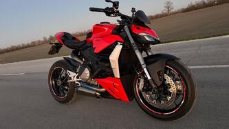 Ducati Streetfighter V2 (2022 - 24) usata