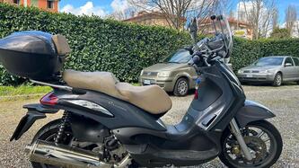 Piaggio Beverly Cruiser 500 usata