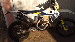 Husqvarna TE 250i (2021) 