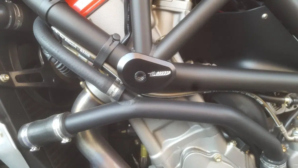 MV Agusta Brutale 1078 RR  (7)