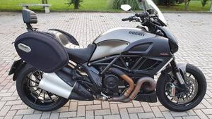 Ducati Diavel 1200 Strada (2010 - 14)