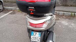 Yamaha Majesty 400 (2004 - 08) 