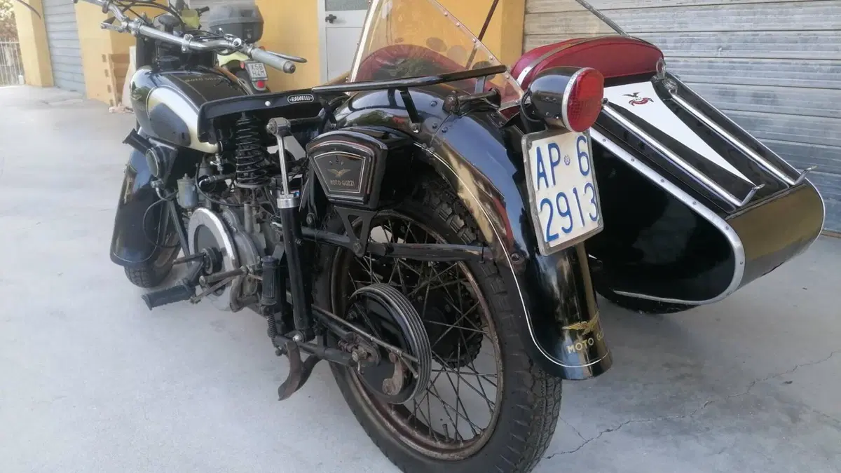 Moto Guzzi   (5)