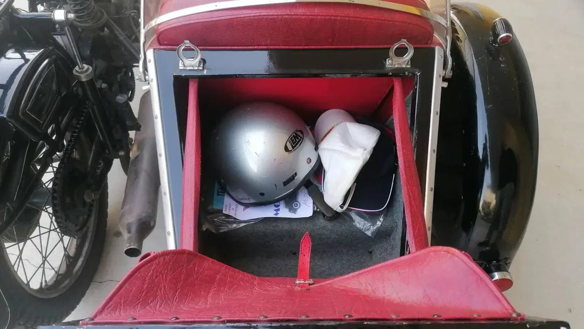Moto Guzzi   (12)