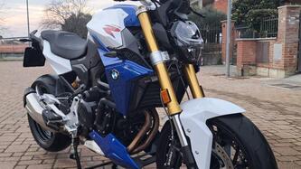 Bmw F 900 R (2021 - 24) usata