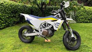 Husqvarna 701 Supermoto (2017 - 19) 