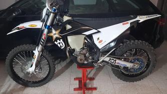 Husqvarna FE 350 Rockstar Edition (2022) usata