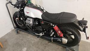 Moto Guzzi V7 Stone Ten (2024 - 25) 