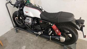 Moto Guzzi V7 Stone Ten (2024 - 25) usata