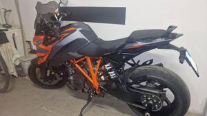 KTM 1290 Super Duke GT (2022 - 25) 