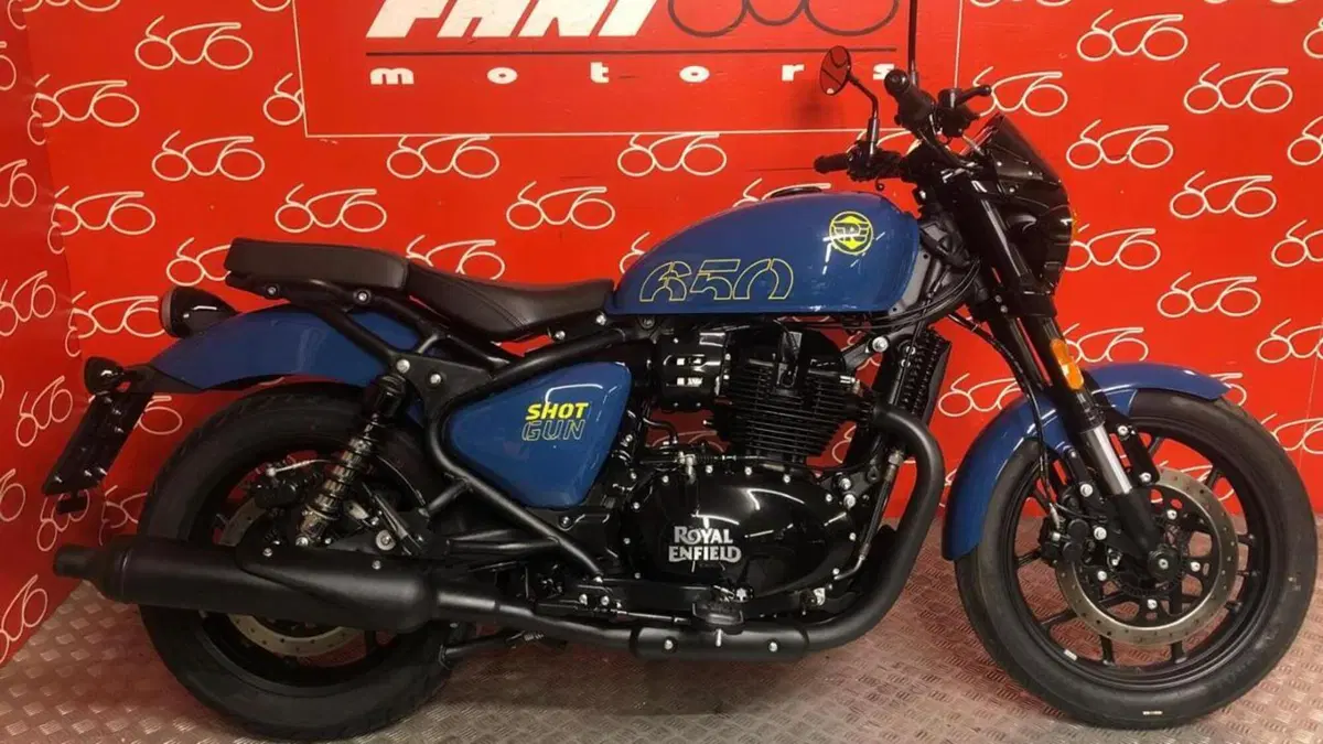 Royal Enfield Shotgun 650 (2024 - 26) 