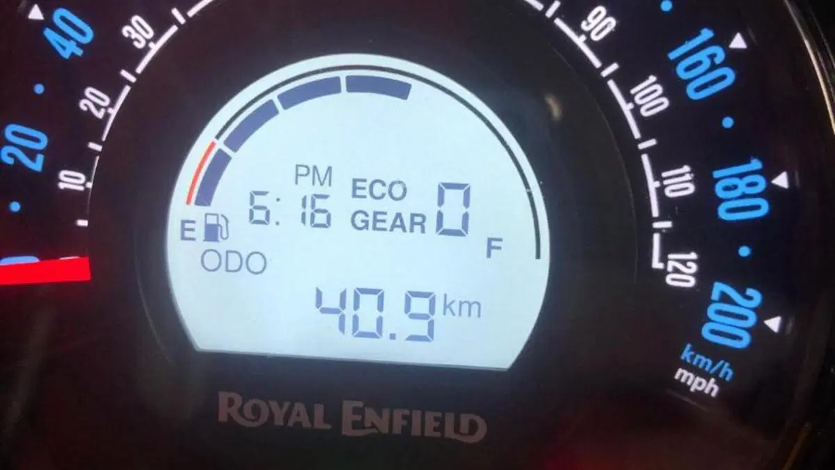 Royal Enfield Shotgun 650 (2024 - 26)  (6)