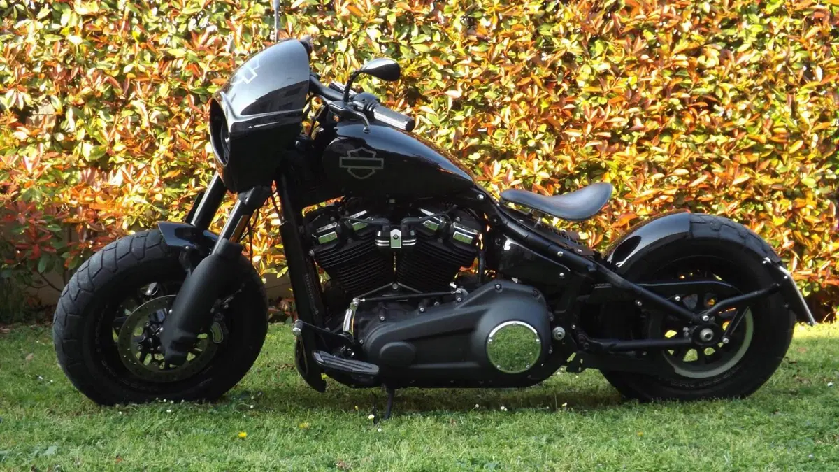 Harley-Davidson 107 Fat Bob (2017 - 20) - FXFB  (2)