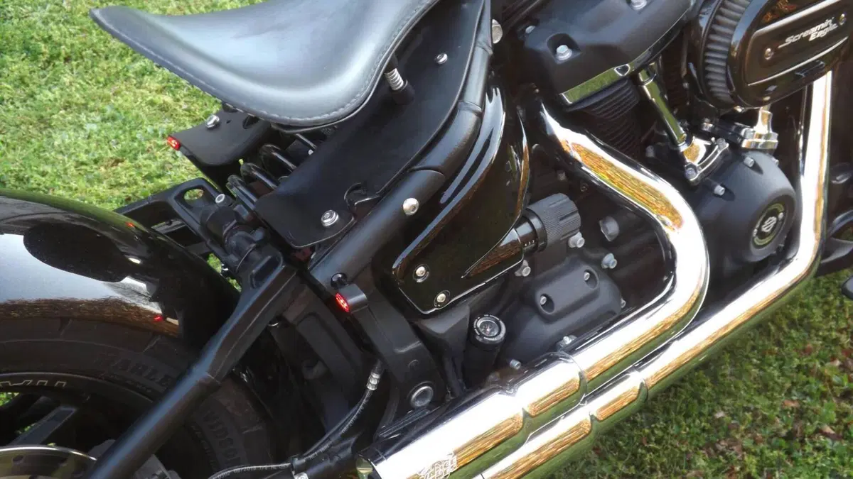 Harley-Davidson 107 Fat Bob (2017 - 20) - FXFB  (20)