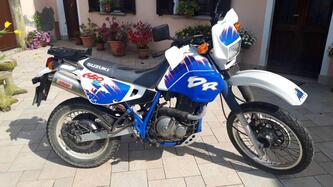 Suzuki DR 650 R epoca