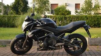 Kawasaki ER-6N (2009 - 11) usata