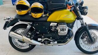 Moto Guzzi V7 Cafè Classic (2009 - 12) usata