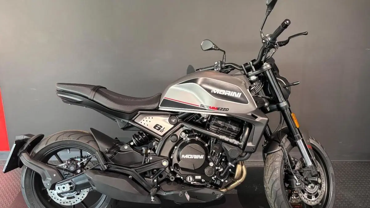 Moto Morini SEIEMMEZZO STR (2022 - 26)  (4)