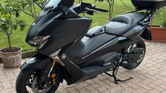 Yamaha T-Max 530 SX (2017 - 19) usata