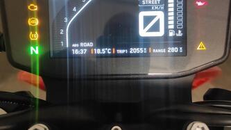 KTM 790 Duke L (2023 - 24) usata
