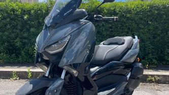 Yamaha X-Max 300 Tech Max (2021 - 24) usata