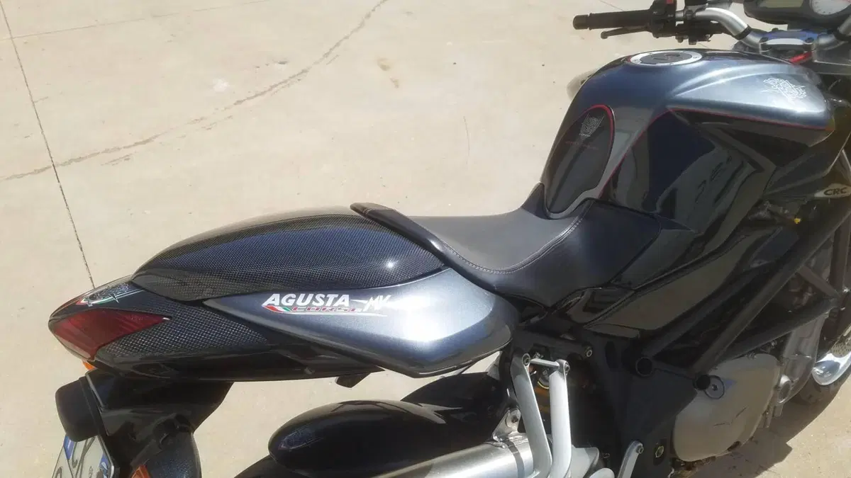 MV Agusta Brutale 910 S (2005 - 11)  (5)