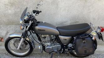 Yamaha SR 400 (2013 - 17)