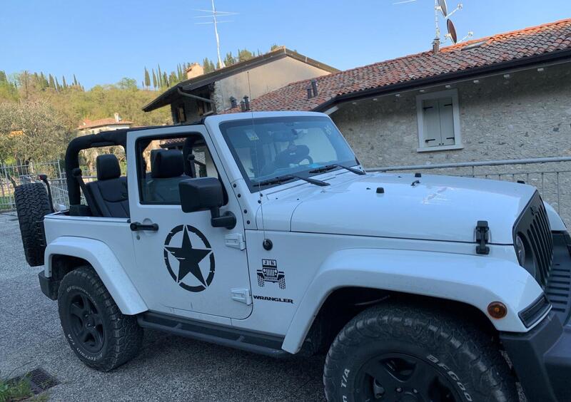 Jeep Wrangler 2.8 CRD DPF Sahara Auto